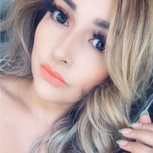 Meet your Posher, Arely